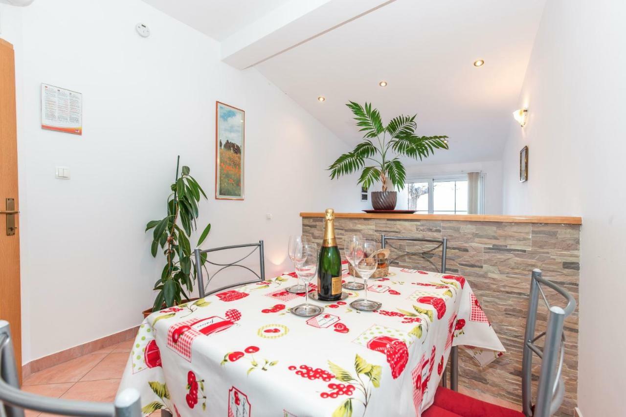 Apartment Jasna With Breathtaking Sea View, Terrace And Free Parking Hreljin Eksteriør billede